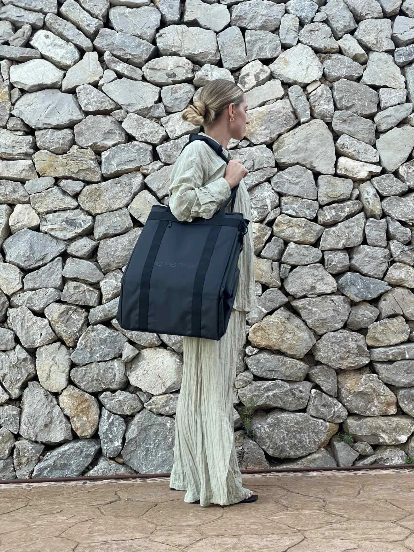 2 Wheeled Tote Bags, 1 Size, 60L