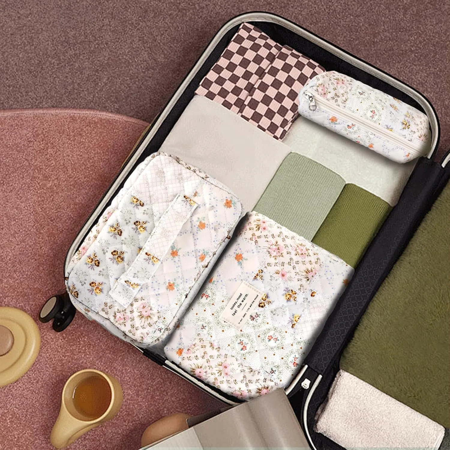3Pcs Cotton Quilted Makeup Bag Large Travel Cosmetic Bag Coquette Makeup Pouch Cute Aesthetic Floral Toiletry Bag for Women Girls (flower-U)