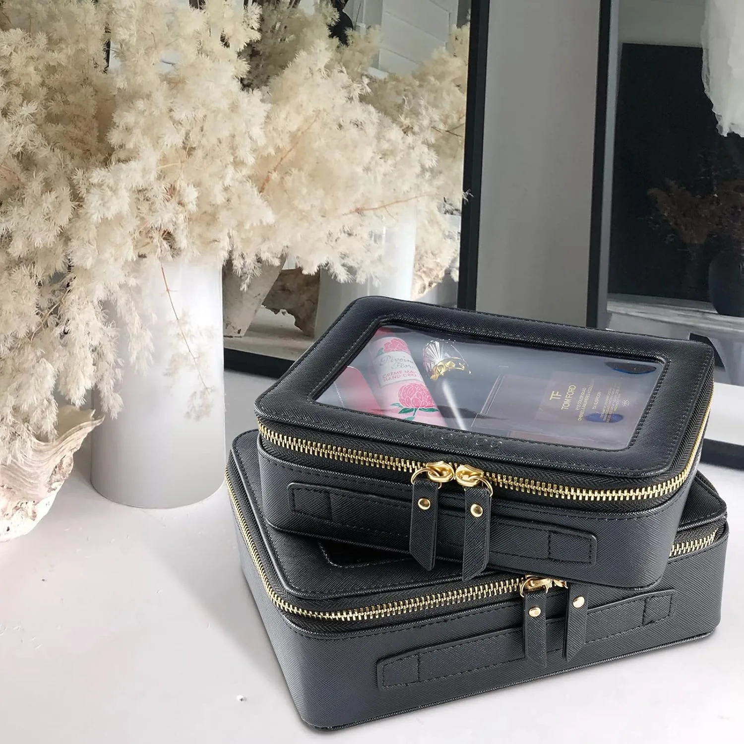 Aveniee Clear Makeup Bag Organizer, Portable Travel Toiletry Cosmetic Bag Case for Women, Heavy Duty Make Up Pouch with Transparent Vinyl Windows & Gold Zippers(Black)