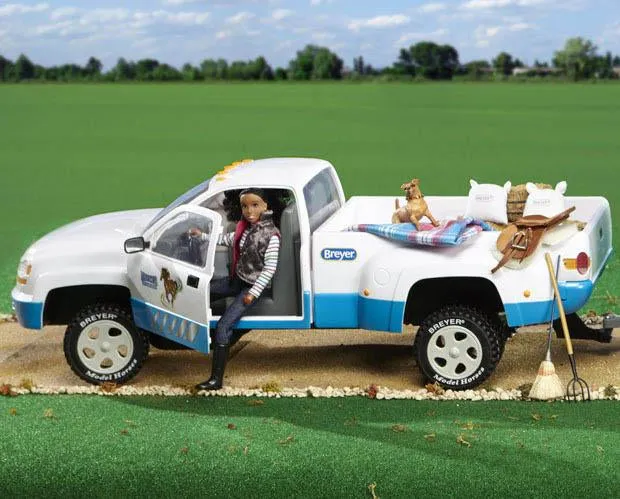 Breyer Traditional Series Dually Truck Toy 2616