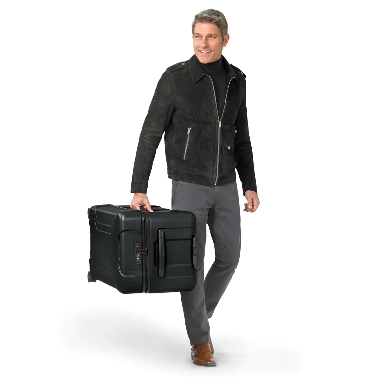 Briggs & Riley TORQ Extra Large Hardsided Spinner Trunk (Free Monogram)- QUT232SP