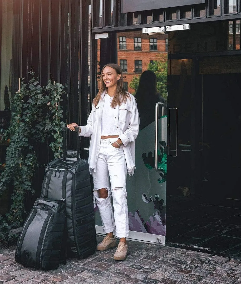DOUCHEBAG Db Journey The Strøm Roller Bag | 90L