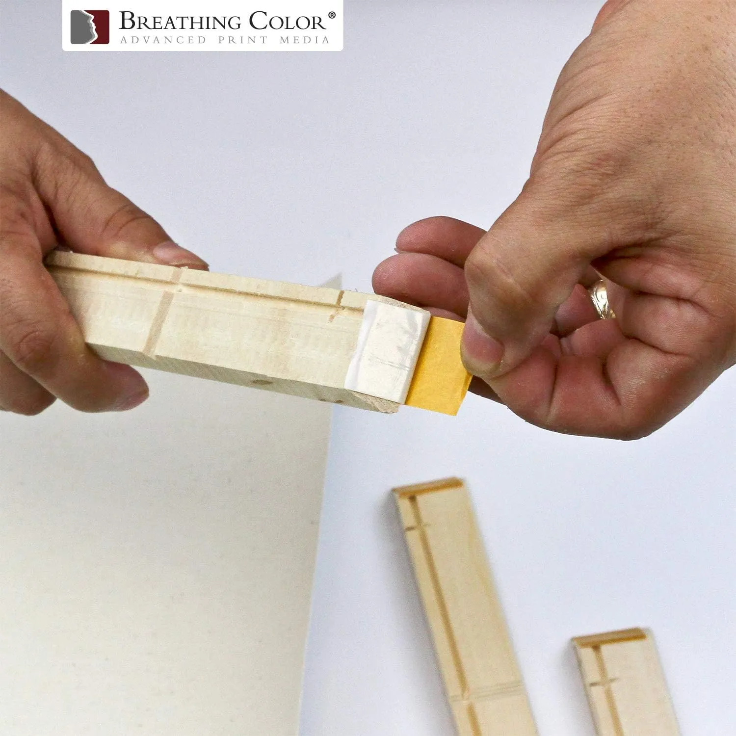 EasyWrappe 1.25" - 16", 20pk Deep DIY Stretcher Bars. Sizes Range from 8" to 30" with Strong Basswood Construction. Uses Plastic Corner Guides for Easy Canvas Stretching. Canvas Pliers Not Required