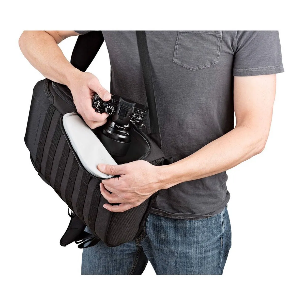 LoweProTactic BP 350 AW II (Black)