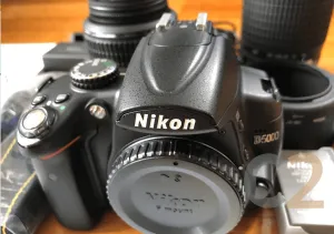Nikon D5000 DSLR Camera Kit (18-55mm) - Beginner-Friendly, 95% Like New, Perfect for Home Use