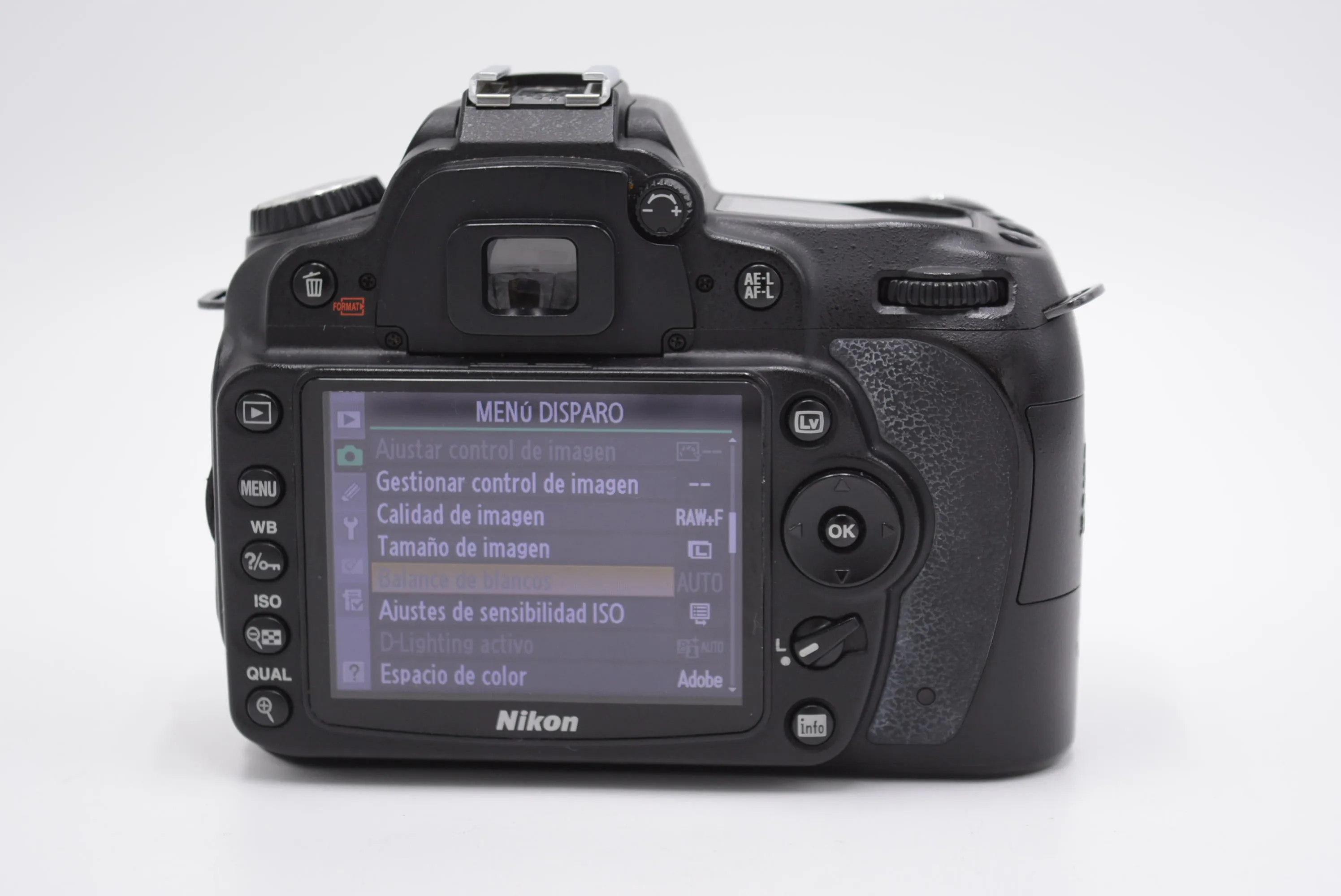 Nikon D90/82459 D90 DSLR Camera, Used (For Parts)