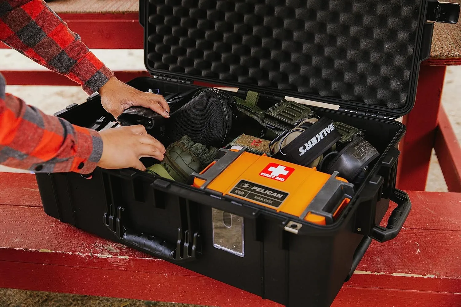 Pelican Air 1595 Case no Foam (Empty Case) - Silver