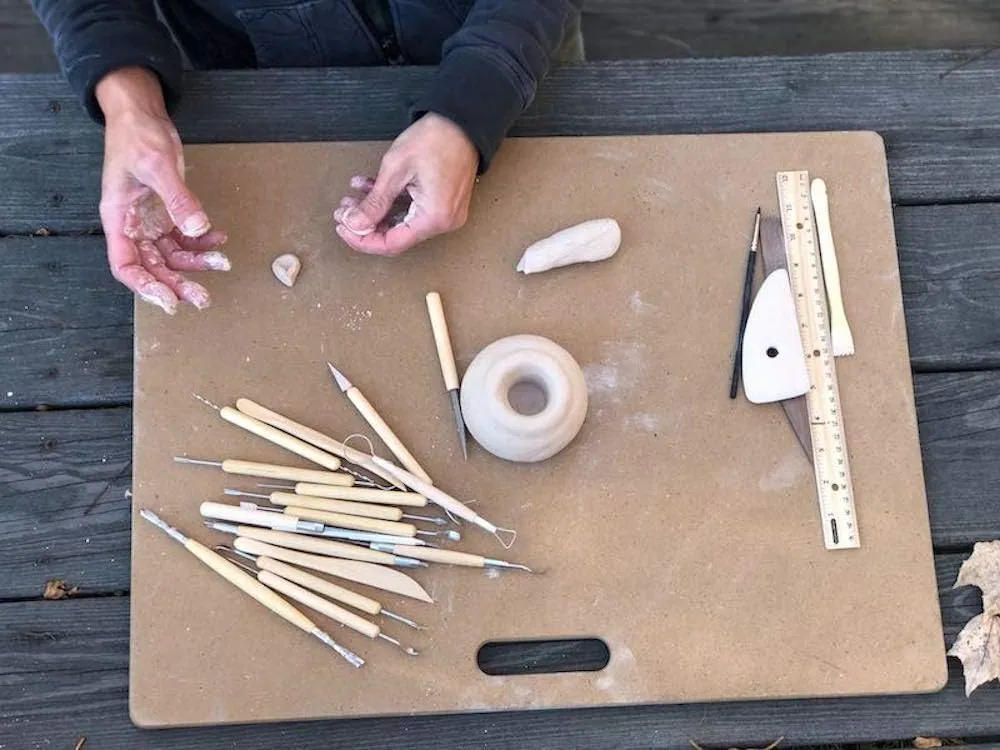 Penguin Pottery Portable Clay Wedging Board with One Rounded Handle - Premium Wedging Board for Pottery - Clay Board Clay Table for Clay Crafts Arts Ceramics Pottery Tools (Large - 18 in x 24 in)