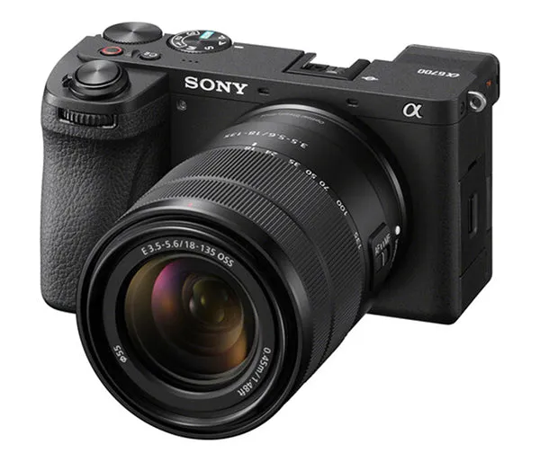 Sony a6700 18-50mm 26mp Mirrorless interchangeable-lens camera with APS-C sensor