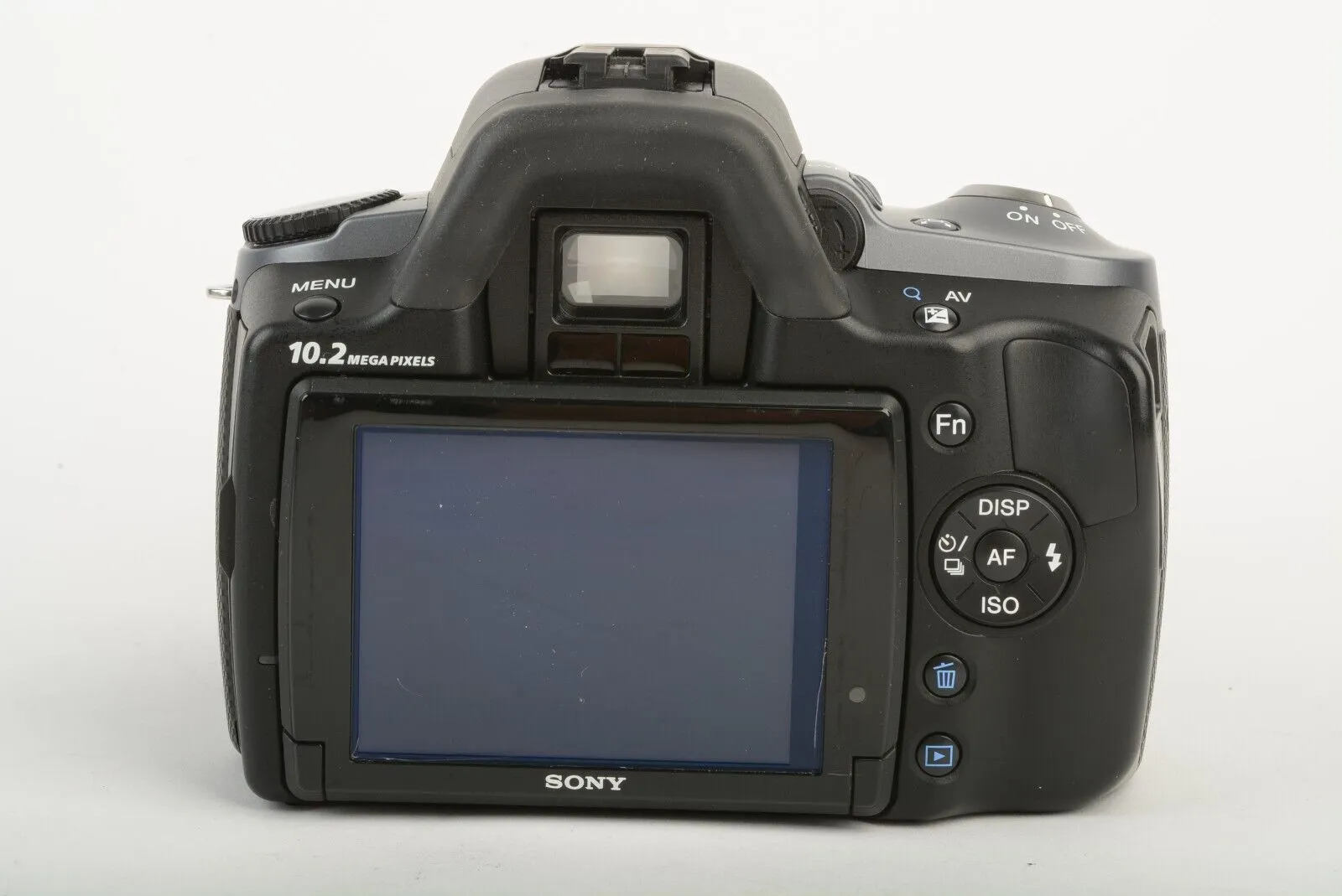 Sony DSLR-A330 A330 10.2MP DSLR w/18-55mm zoom, 2Batts, charger, protector   case