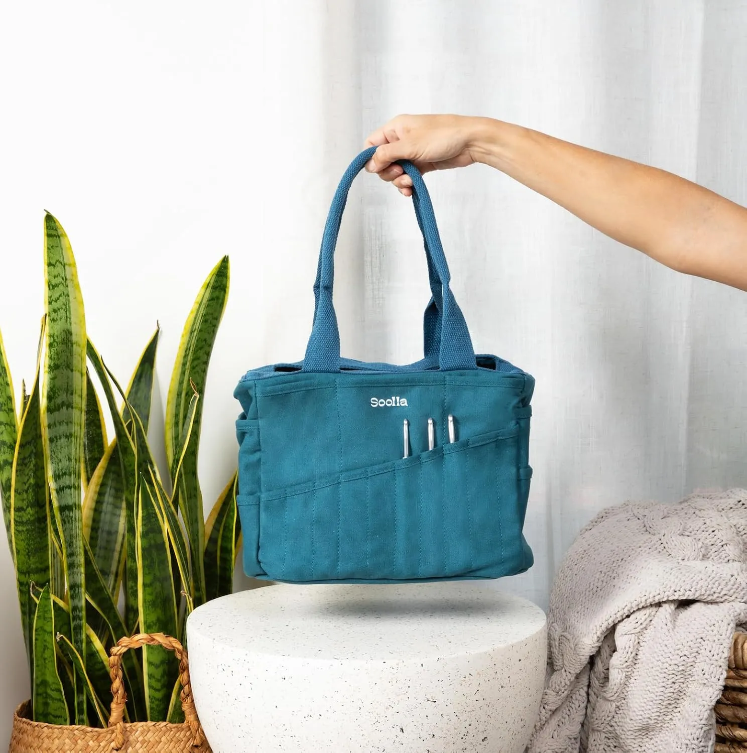 Soolla Studio Bag: Washable Art Supply & Pottery Clay Tool Bag, 30 Pockets, 15 Colors, Artist Gift Organizer (Forest Green)