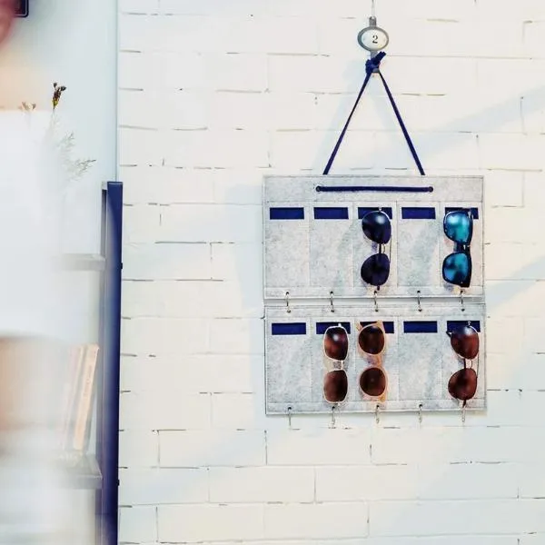 Sunglasses wall organizer