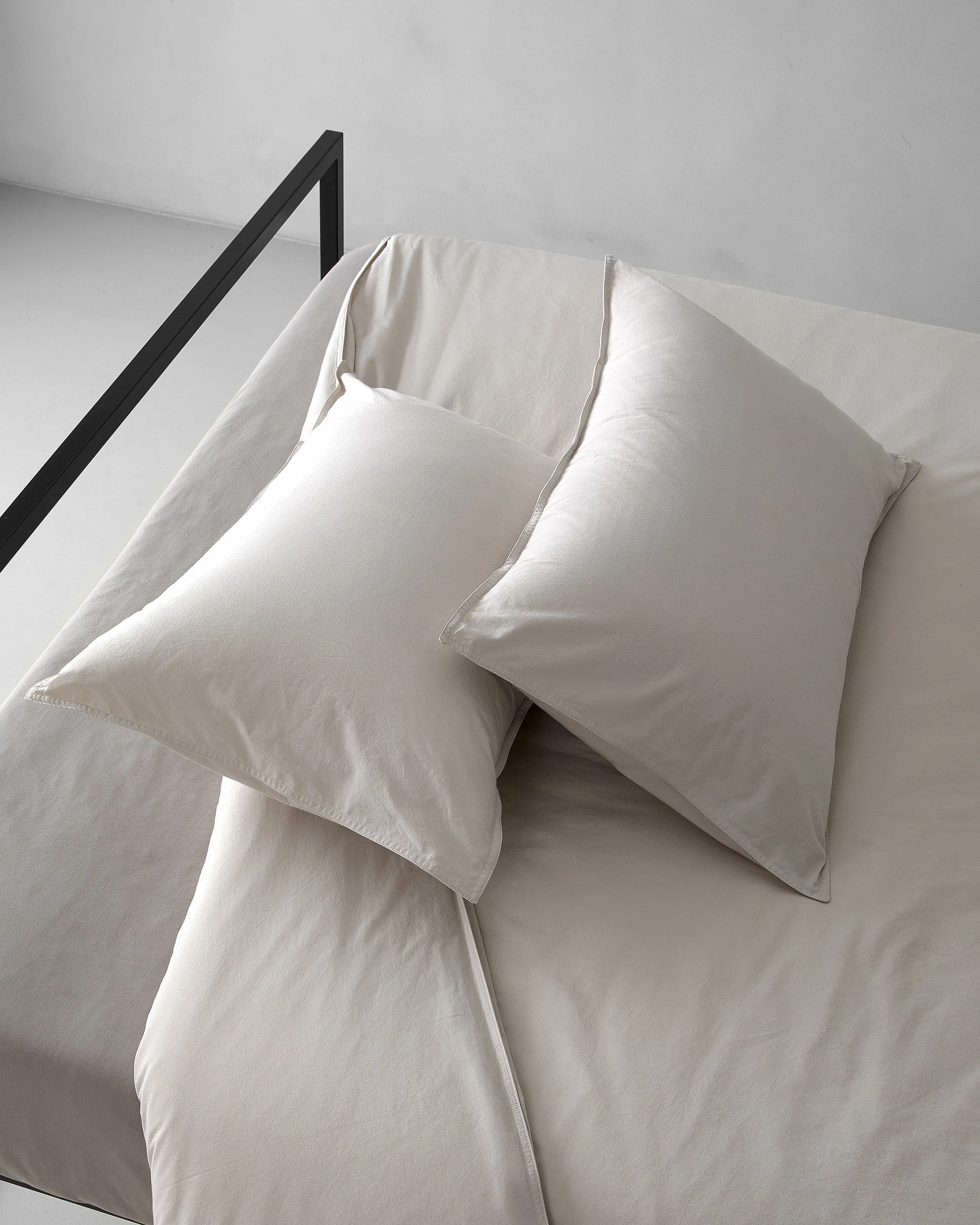 Tale Pillow Cases Set