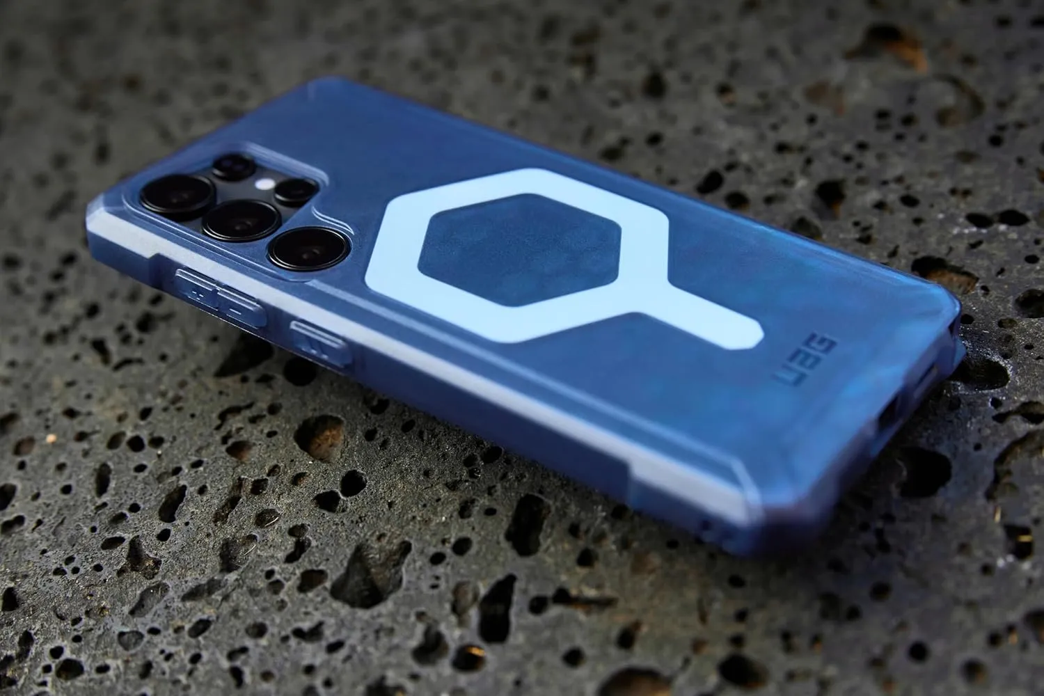 URBAN ARMOR GEAR UAG Designed for Samsung Galaxy S25 Ultra Case 6.8" Essential Armor - Compatible with Magnetic Charging Rugged Military Drop Tested Anti-Slip Protective Cover, Ash