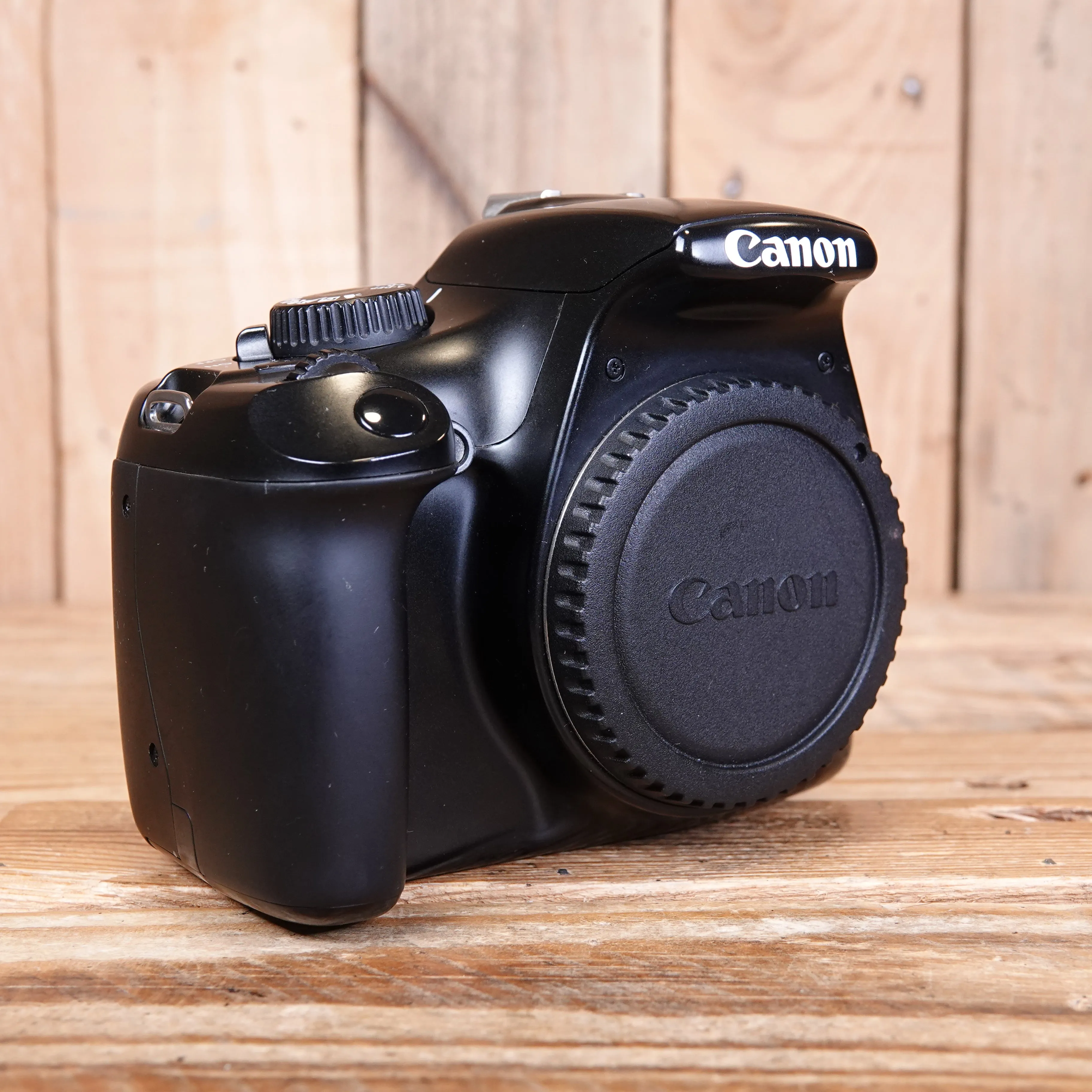 Used Canon EOS 1100D DSLR Camera Body