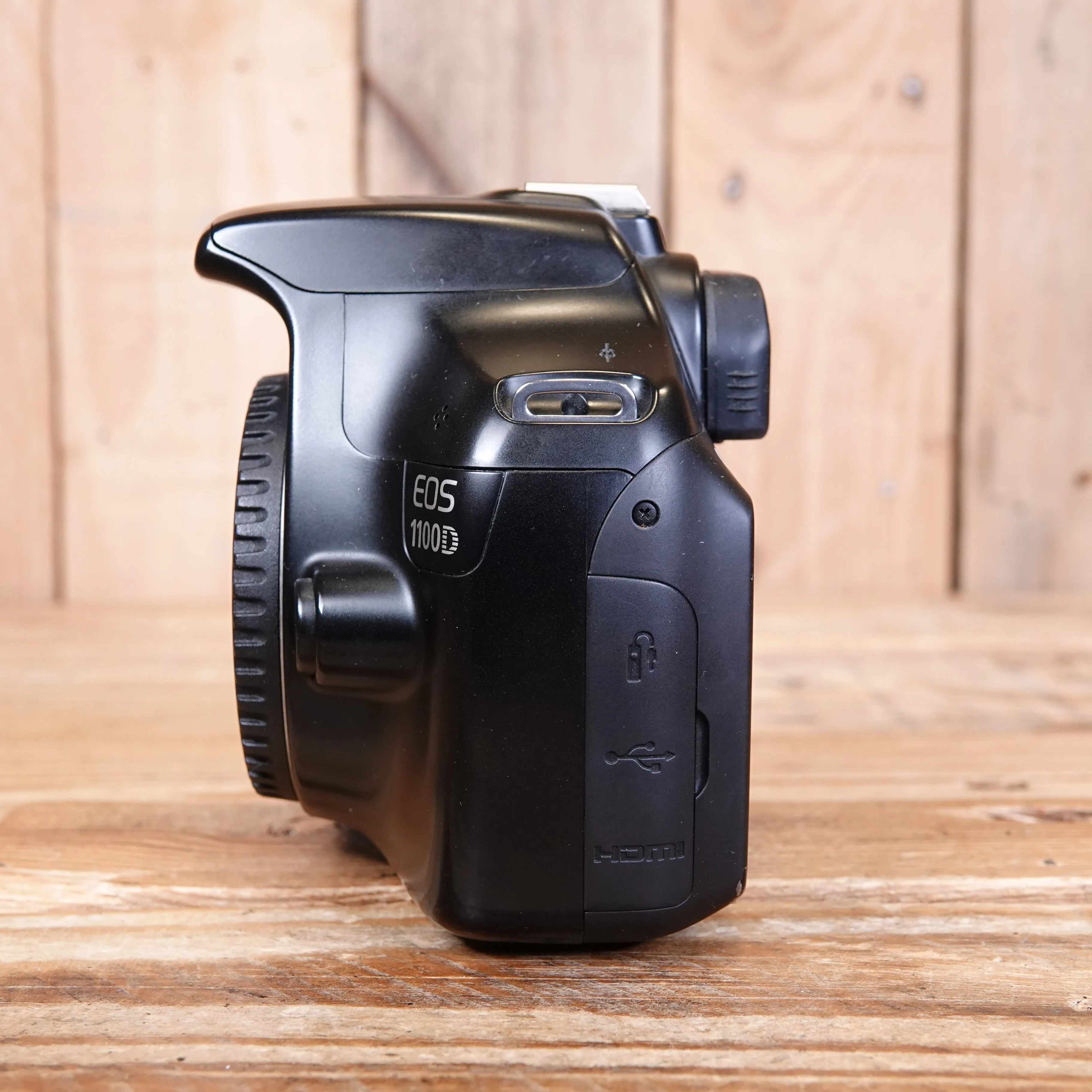 Used Canon EOS 1100D DSLR Camera Body