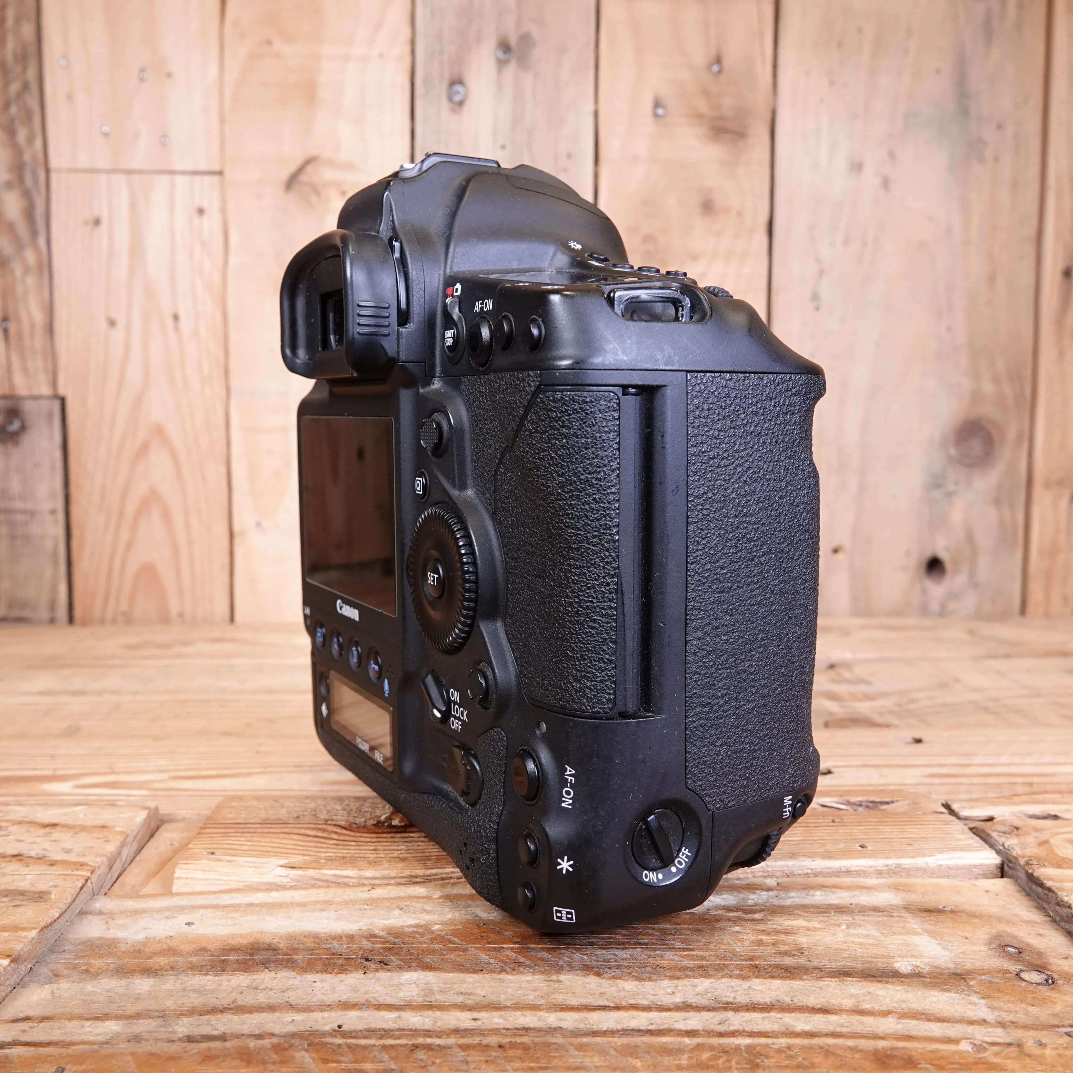 Used Canon EOS 1DX Mark III DSLR Camera Body