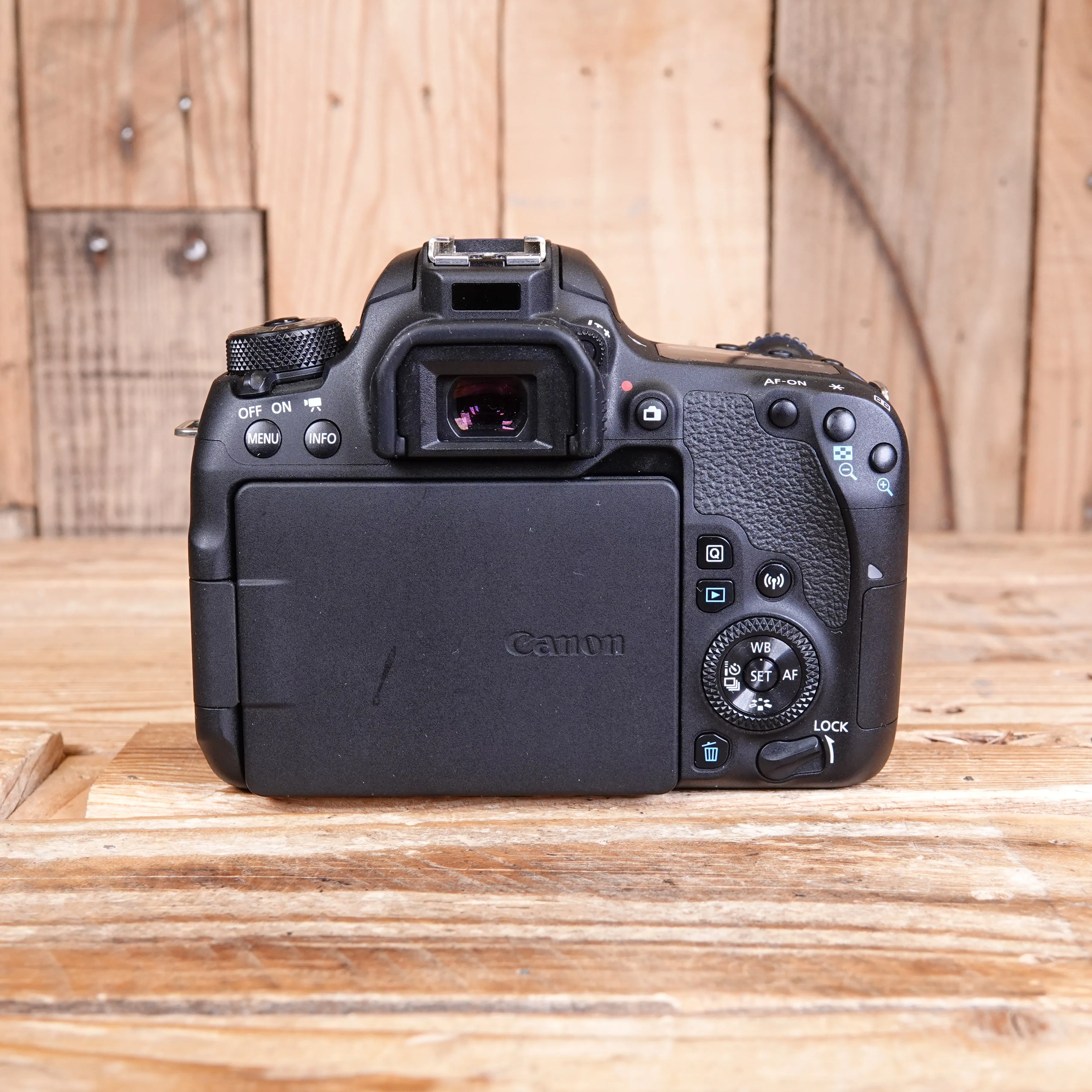 USED CANON EOS 77D CAMERA BODY