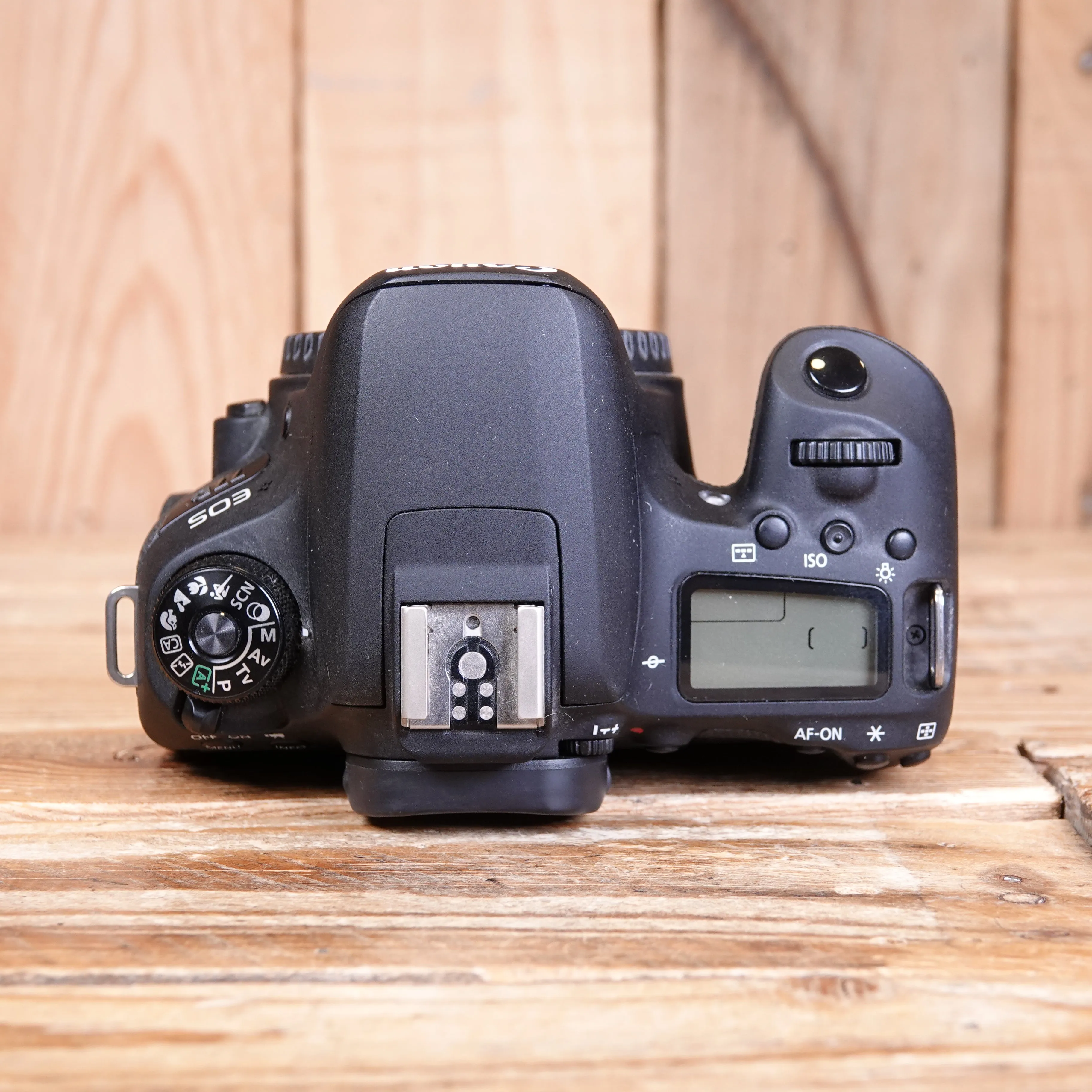 Used Canon EOS 77D Digital SLR Camera Body