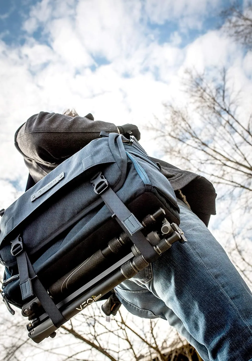 VANGUARD VEO RANGE38 NV Messenger Bag for DSLR or Mirrorless/CSC Camera, Navy