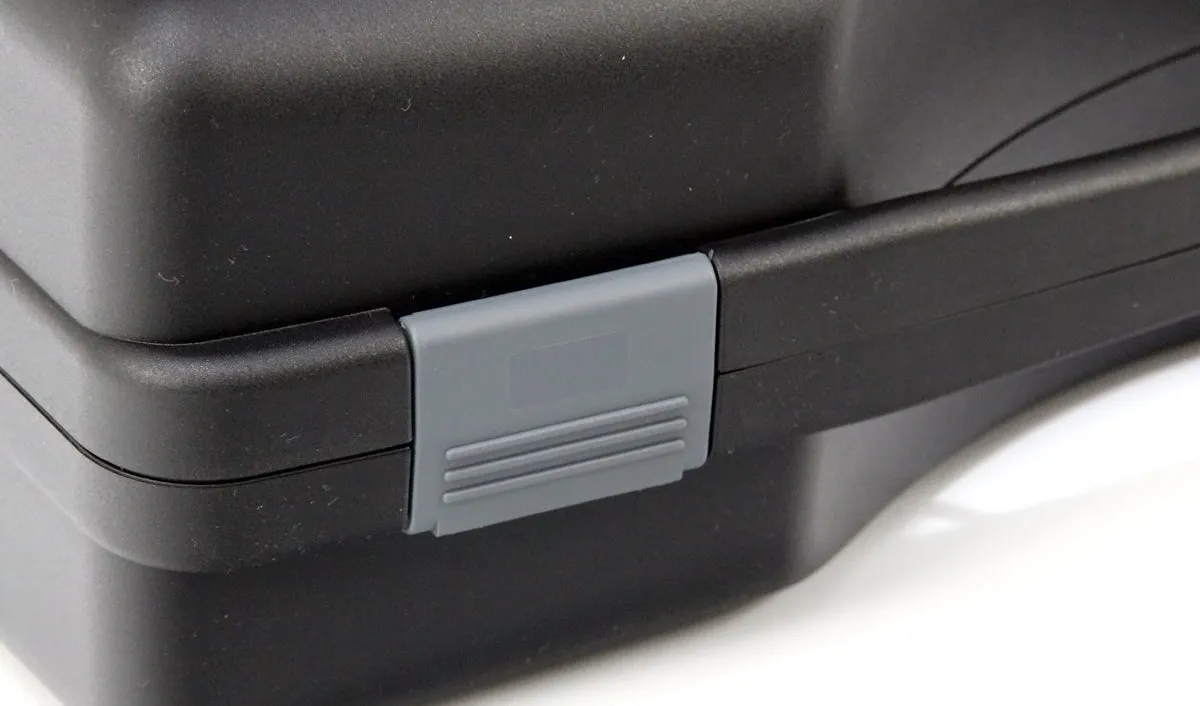 WAG Tekno 2004 Plastic Case