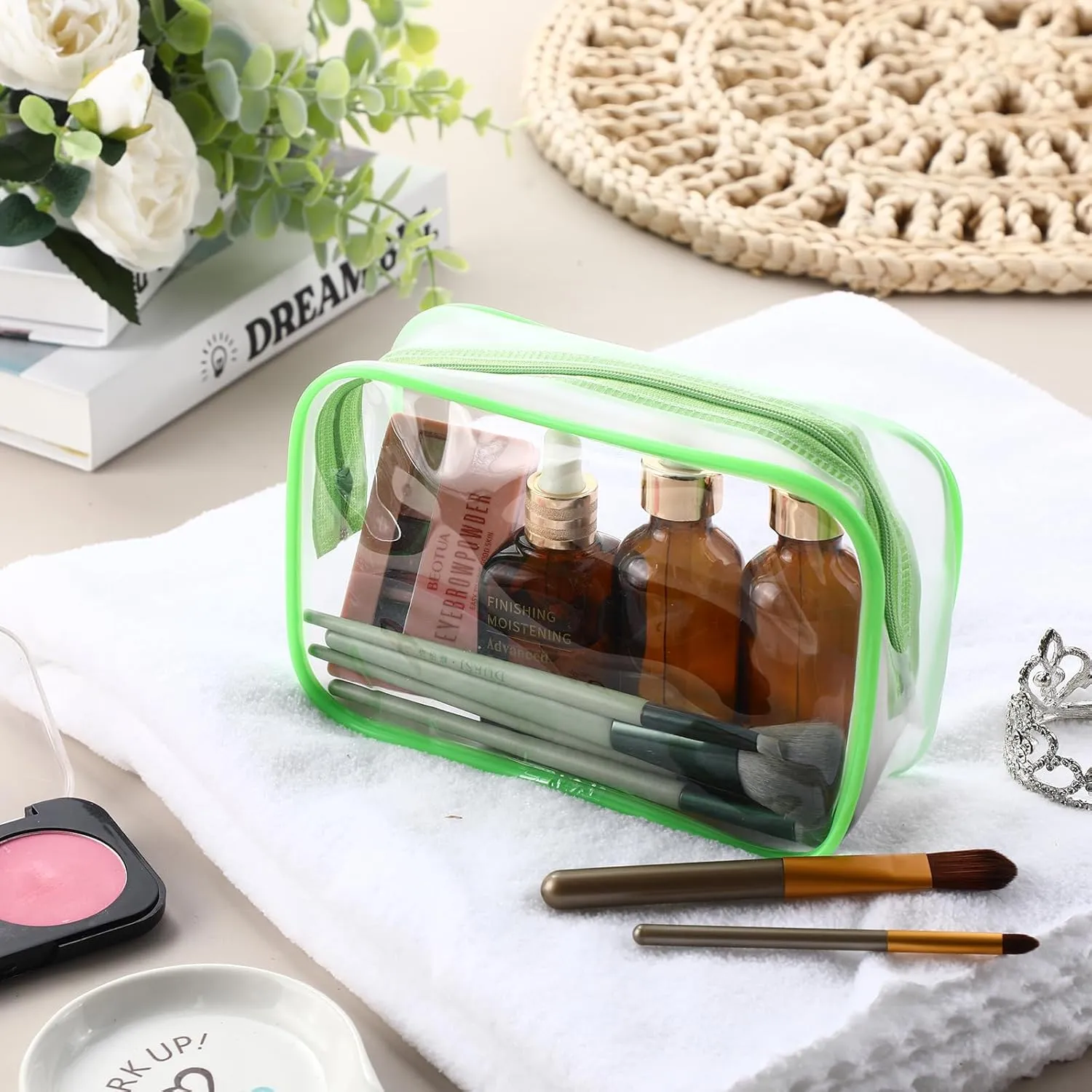 Weewooday 12 Pieces Clear Makeup Bags Cosmetic Storage Bags PVC Zipper Pouches Travel Waterproof Makeup Plastic Case for Women Organizing Toiletries Traveling Bathroom(Small,Green)
