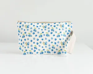 Wristlet pouch with blueberries print fabric Natural linen